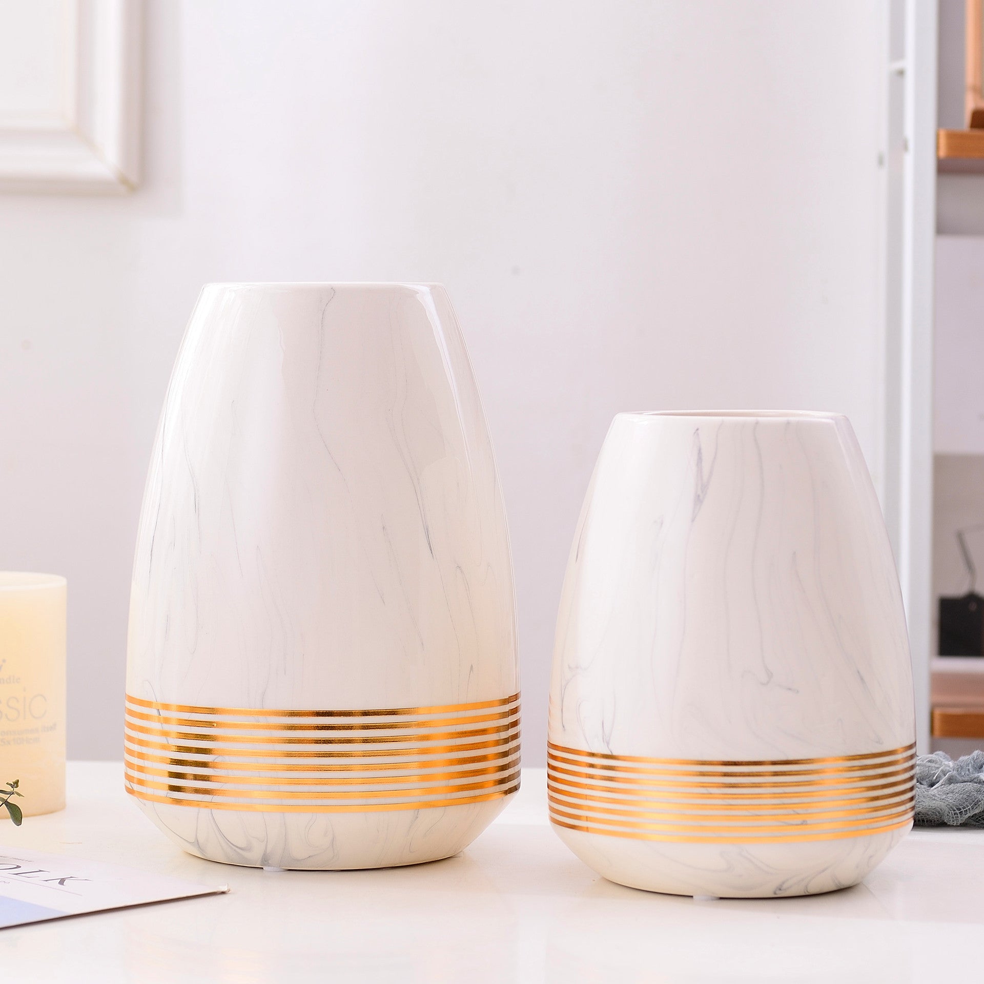 Marbled Ceramic Vase – Golden Ring Accent