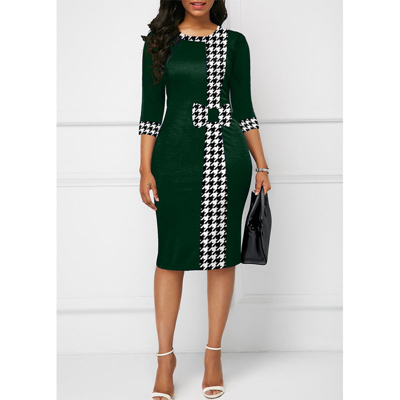 Elegant Plaid Patchwork Dress – Sheath Fit & Crewneck
