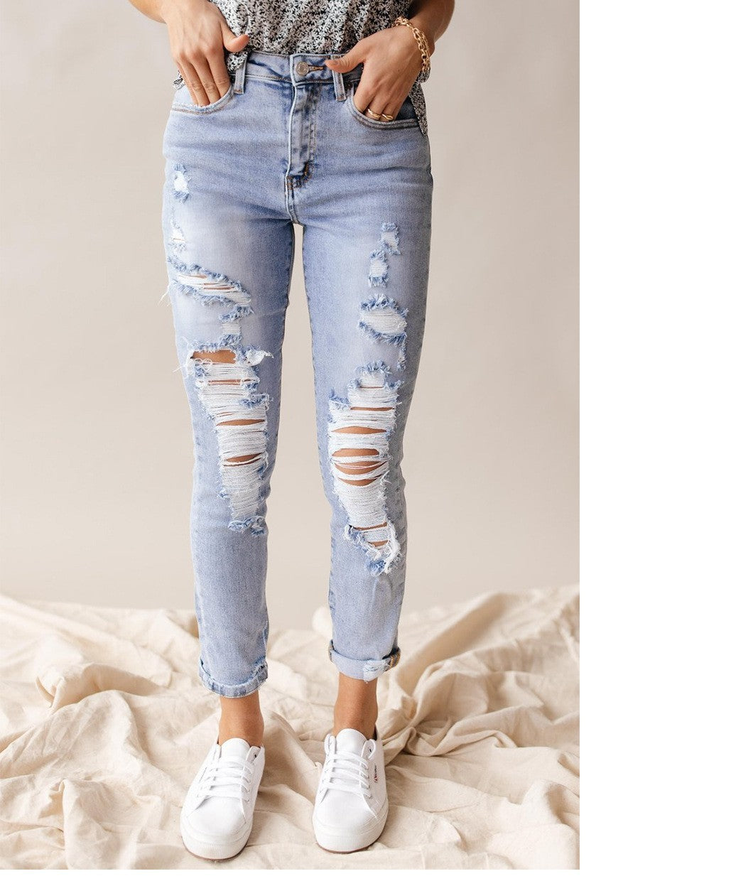 Women’s Vintage Ripped Jeans – High Waist