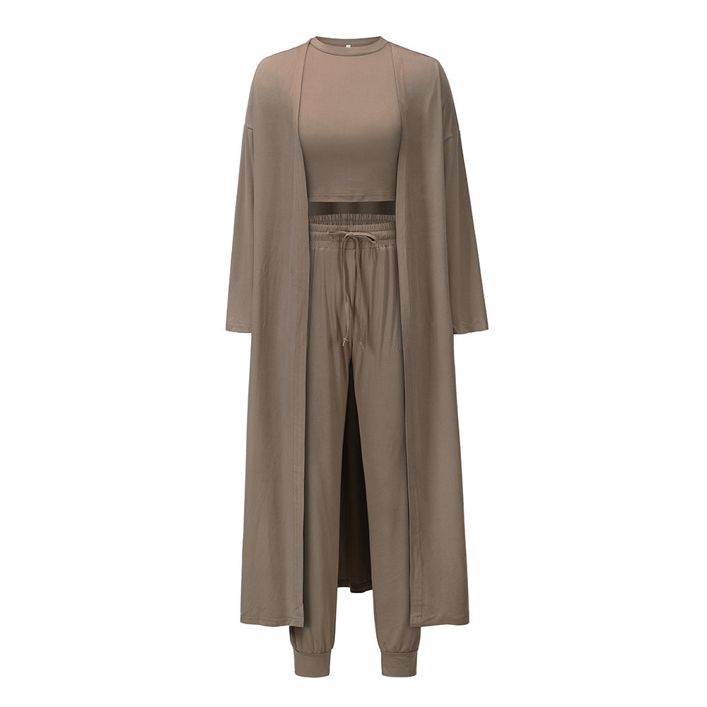 Contemporary Elegance: Women’s Fitted Knit Vest & Trousers Ensemble