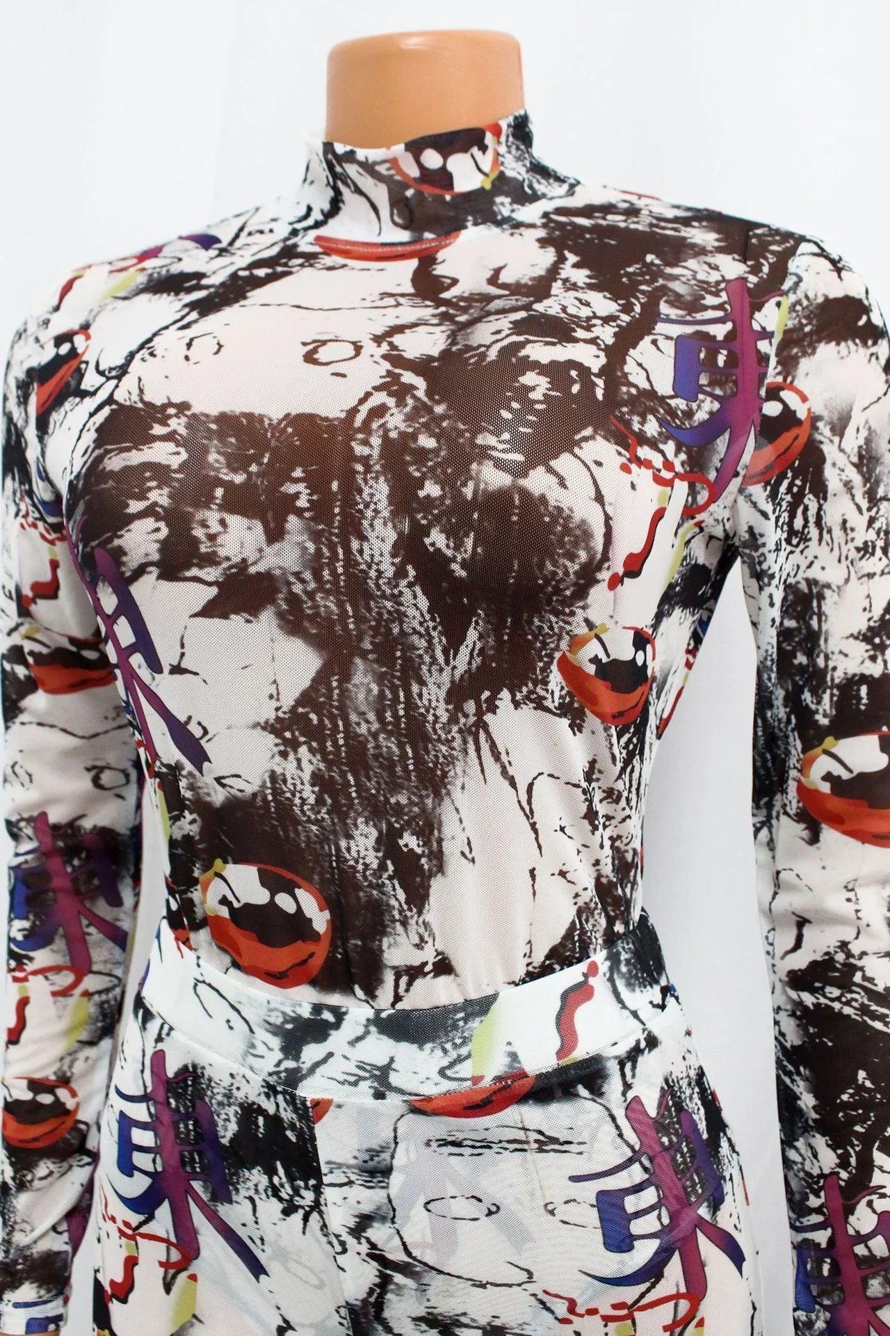 Chic Mesh-Trimmed Ensemble – Bold & Feminine