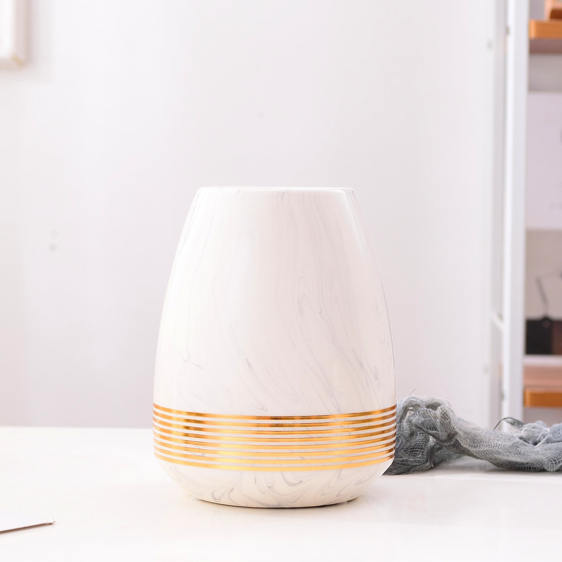 Marbled Ceramic Vase – Golden Ring Accent